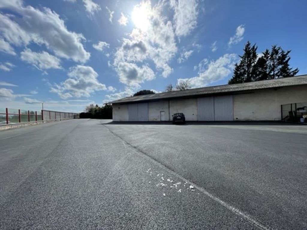 Appartement Local commercial ALBI 2524€ CABINET PORTES IMMOBILIER Appartement Local commercial ALBI 2524€ CABINET PORTES IMMOBILIER