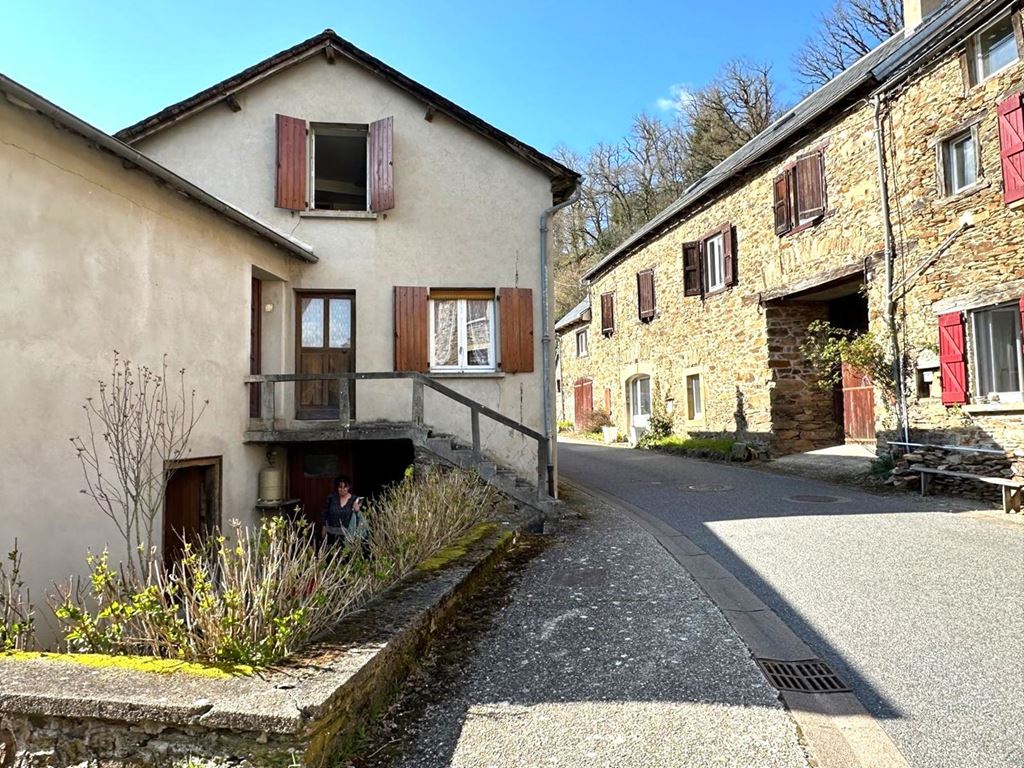 Maison de village LA SELVE 62000€ CABINET PORTES IMMOBILIER