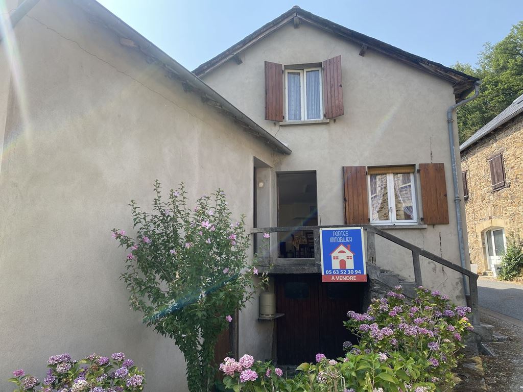 Maison de village LA SELVE 62000€ CABINET PORTES IMMOBILIER Maison de village LA SELVE 62000€ CABINET PORTES IMMOBILIER